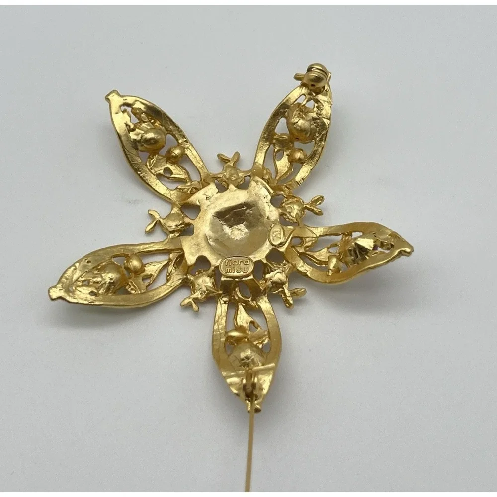 Vintage Rhinestone Pearl Brooch Signed Tiara Misu IV Pastel‎ Flower Gold Toned